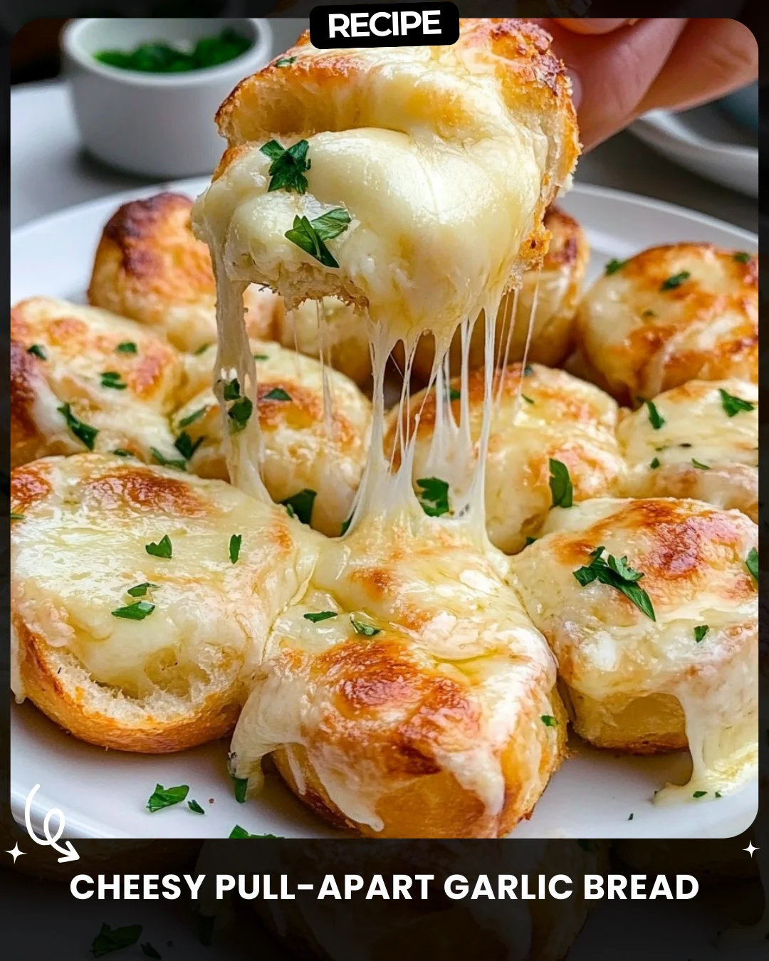 Cheesy Pull-Apart Garlic Bread
